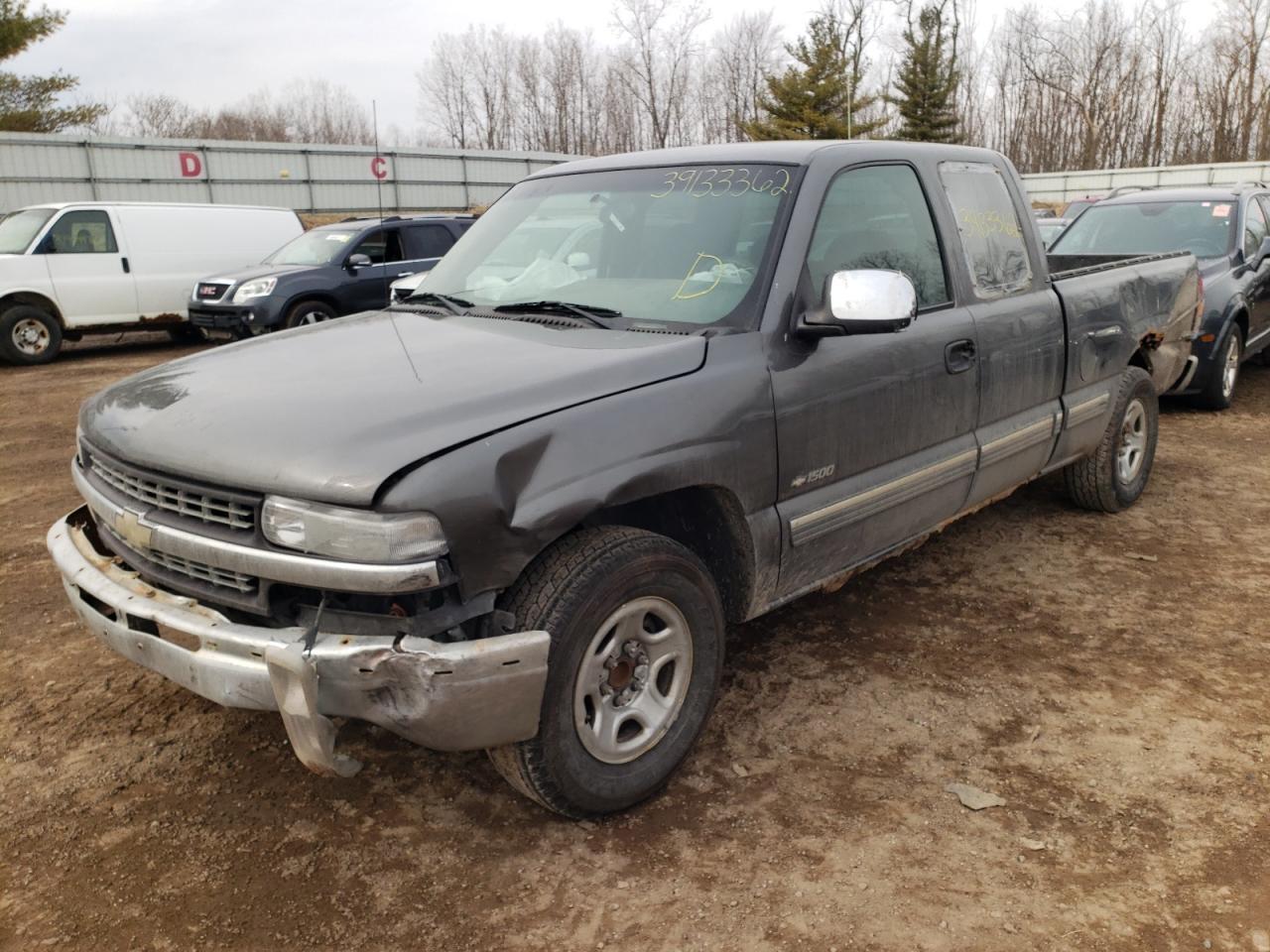 Photo 2 from auction – 2000 CHEVROLET SILVERADO with VIN 2GCEC19T3Y1393749