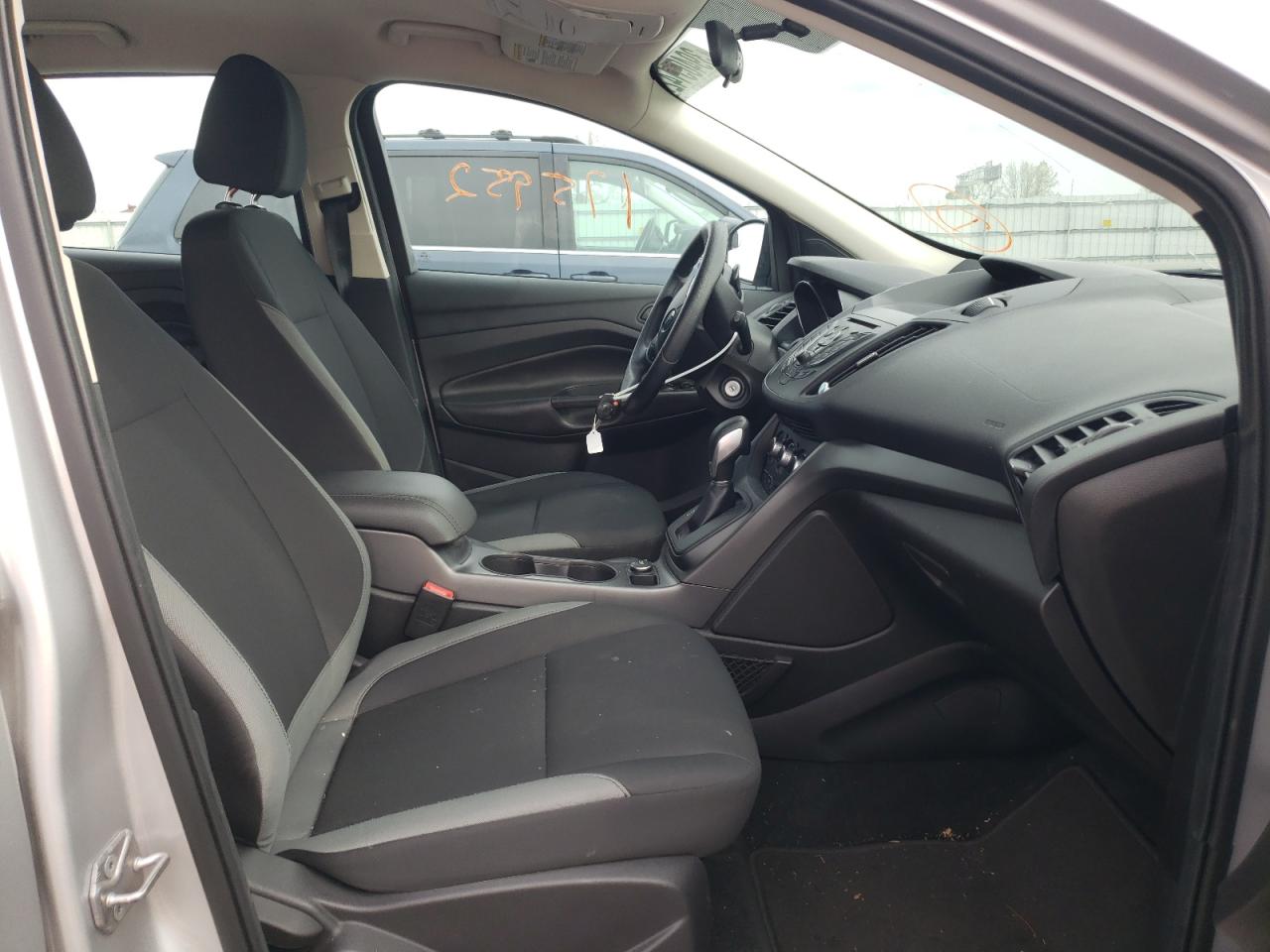 Photo 5 from auction – 2015 FORD ESCAPE S with VIN 1FMCU0F7XFUC73837