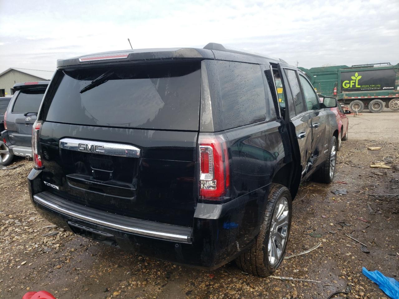 Photo 4 from auction – 2016 GMC YUKON DENA with VIN 1GKS2CKJ1GR275543