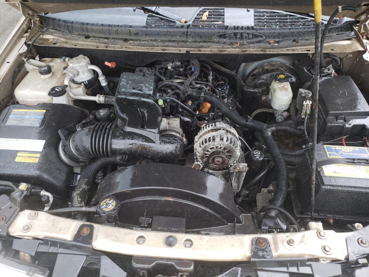 Foto 7 de la subasta – 2004 BUICK RAINIER CX con VIN 5GAET13P442327959