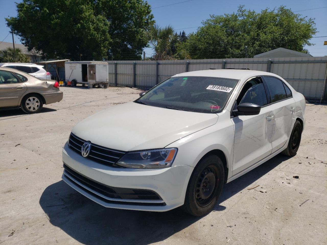 Photo 2 from auction – 2016 VOLKSWAGEN JETTA S with VIN 3VW267AJ2GM319802