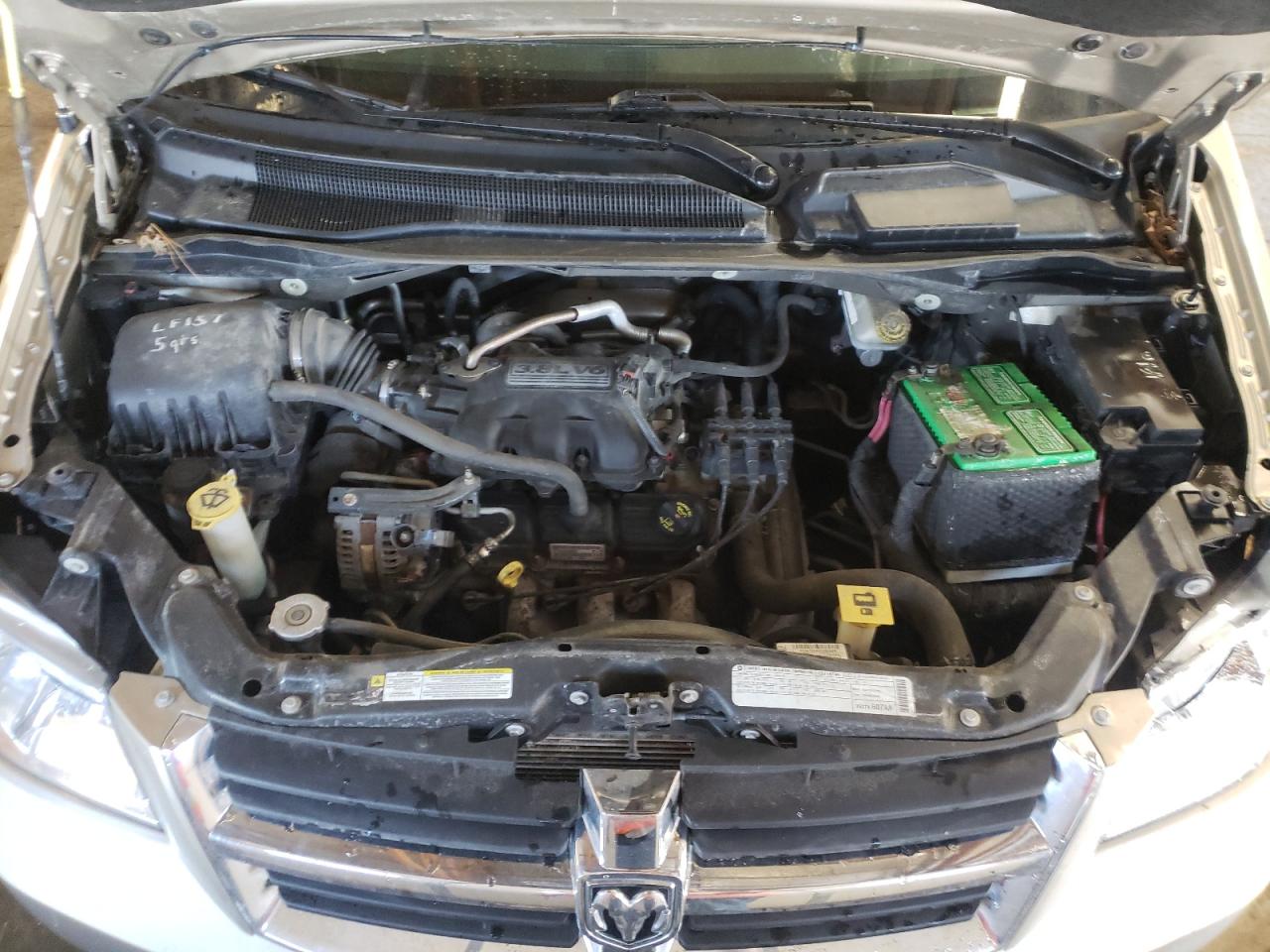 Photo 7 from auction – 2009 DODGE GRAND CARA with VIN 2D8HN54189R655628