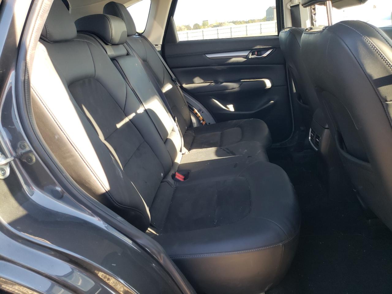 Photo 6 from auction – 2020 MAZDA CX-5 TOURI with VIN JM3KFBCM0L0818342
