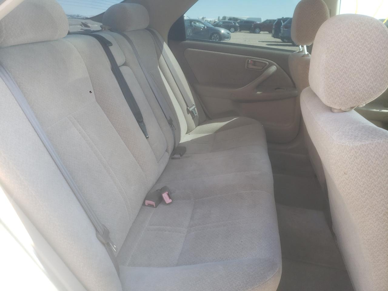 Photo 6 from auction – 2000 TOYOTA CAMRY CE with VIN JT2BG22K2Y0431264