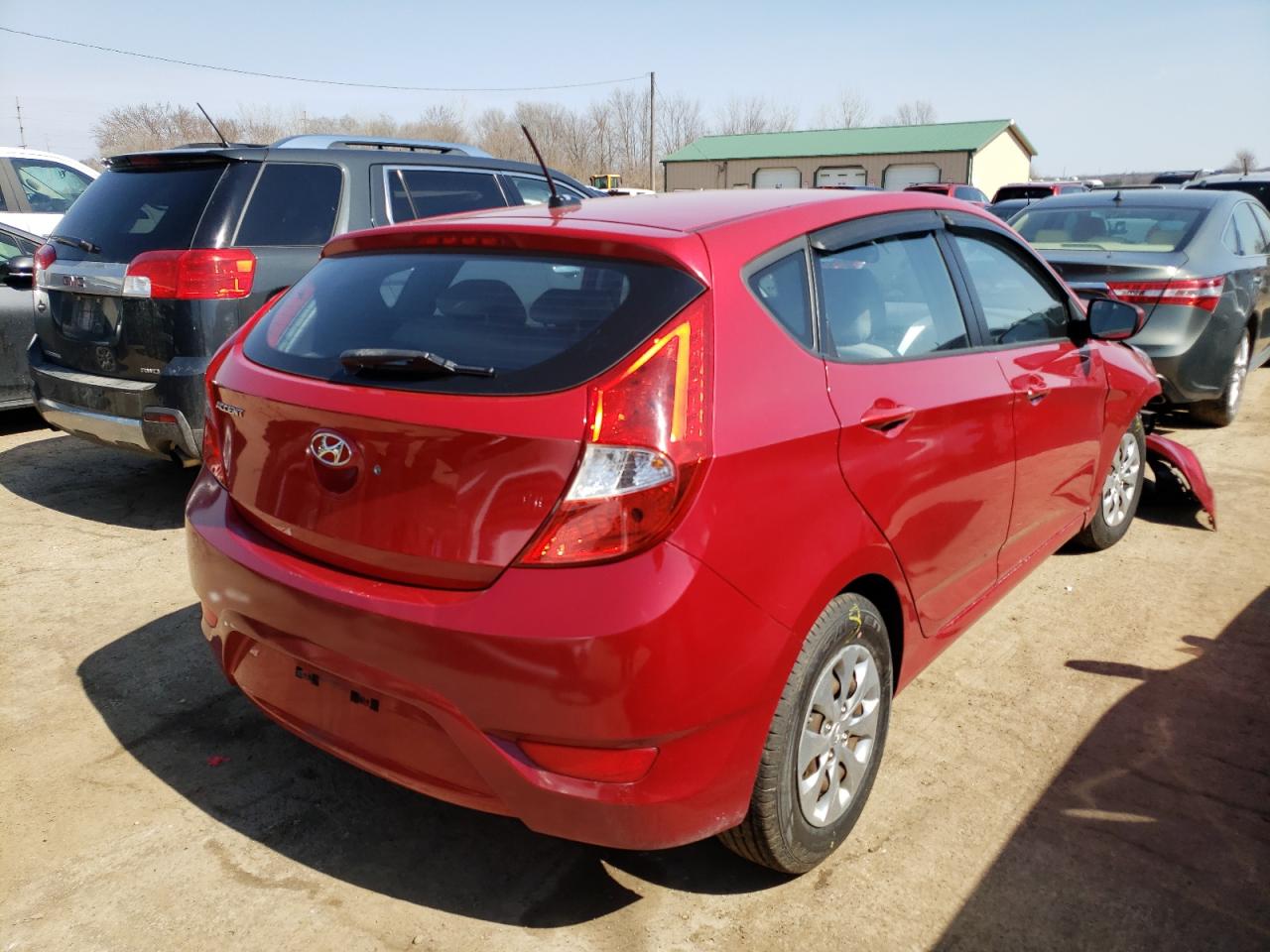 Photo 4 from auction – 2015 HYUNDAI ACCENT GS with VIN KMHCT5AE6FU219344