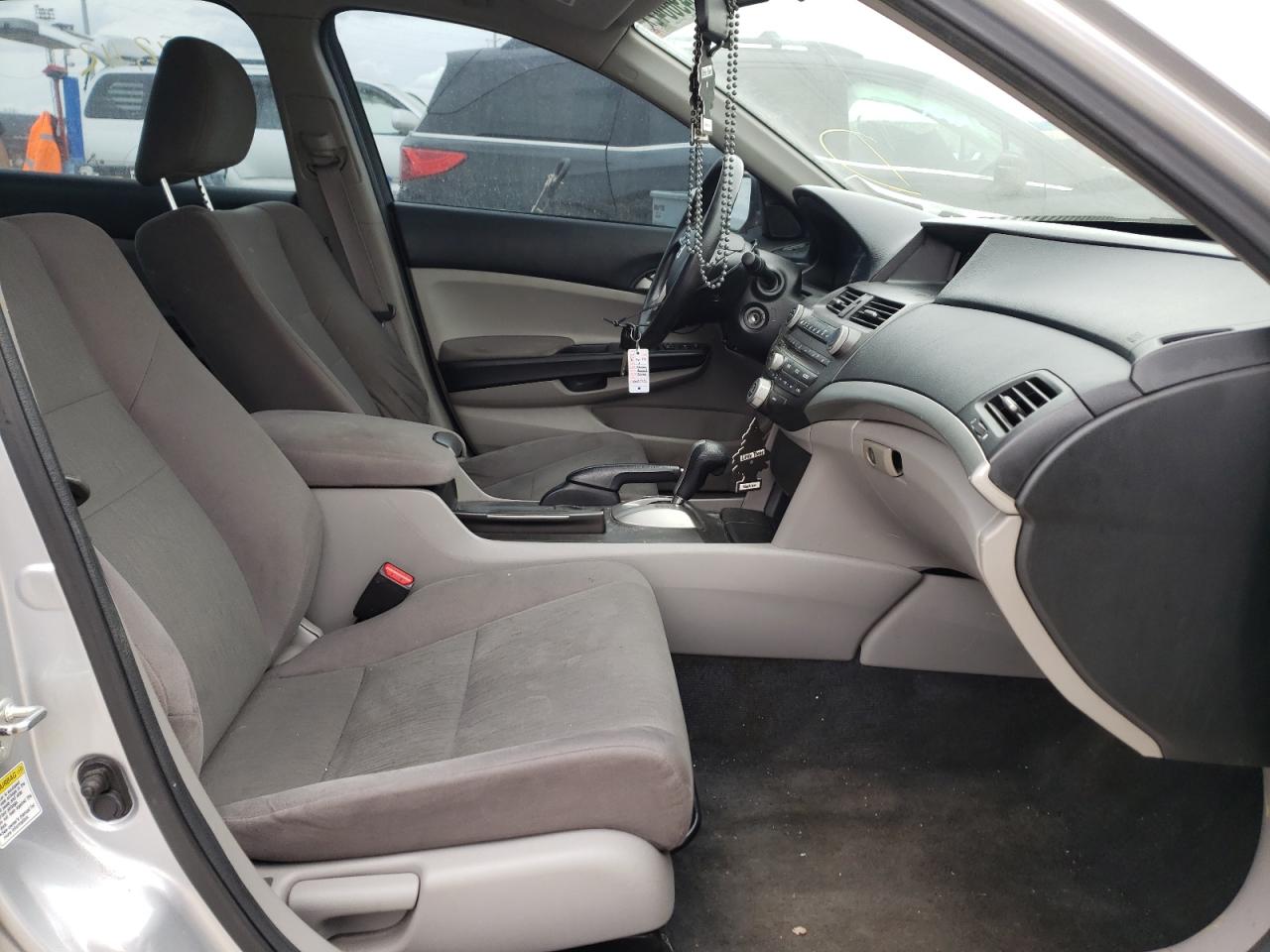 Foto 5 de la subasta – 2012 HONDA ACCORD con VIN 1HGCP2F3XCA062172