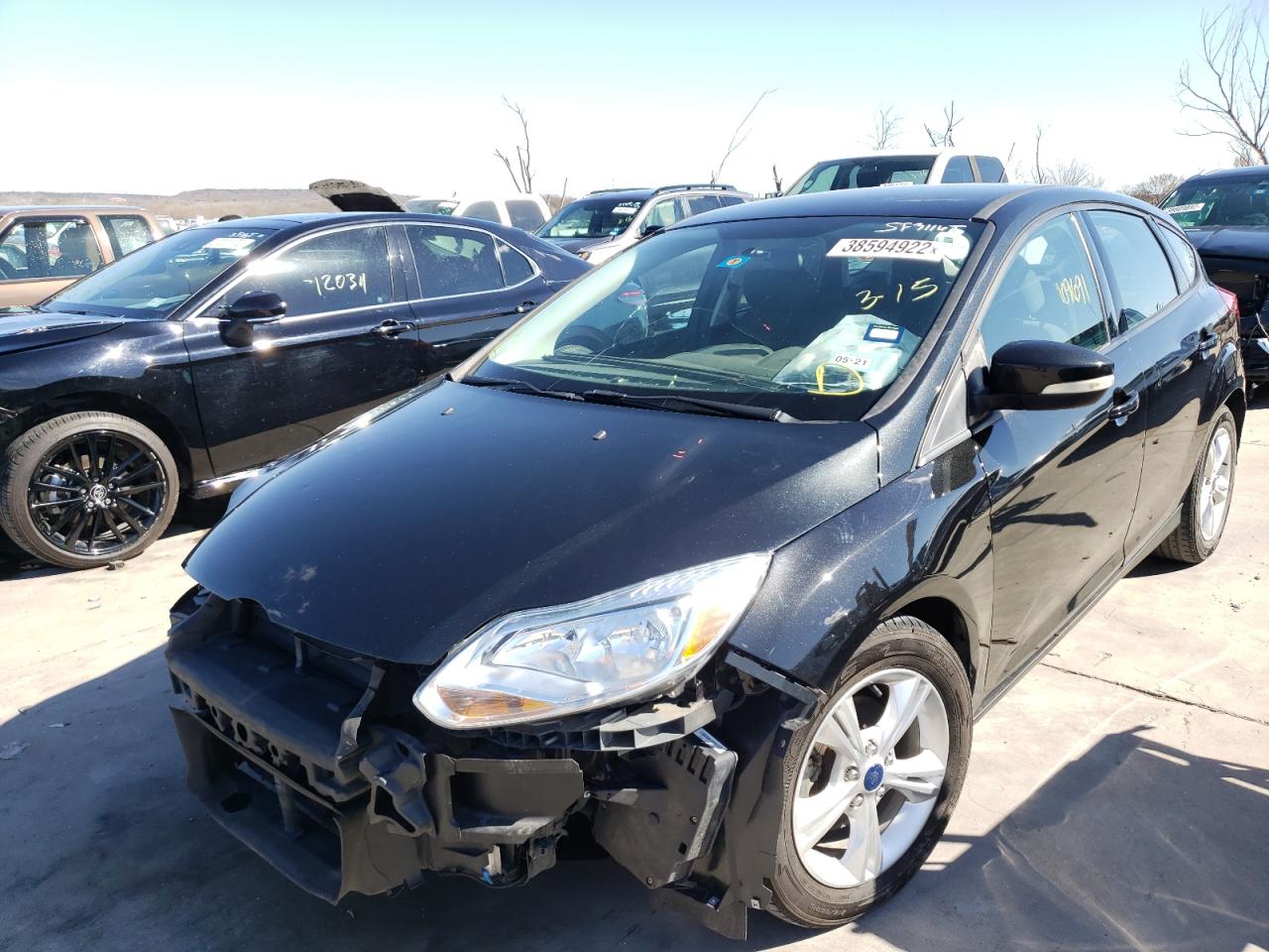 Photo 2 from auction – 2014 FORD FOCUS SE with VIN 1FADP3K29EL454529