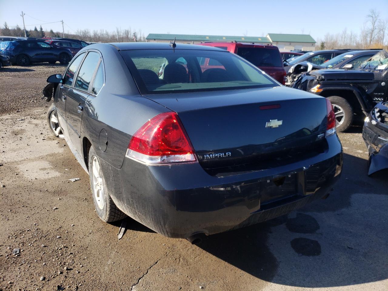 Photo 3 from auction – 2015 CHEVROLET IMPALA LIM with VIN 2G1WA5E31F1130155