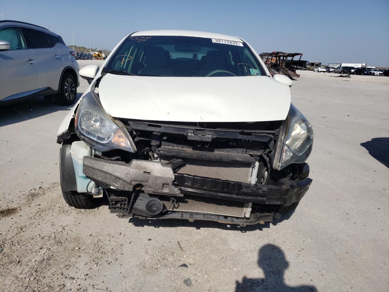 Photo 9 from auction – 2015 KIA RIO LX with VIN KNADM4A37F6461043