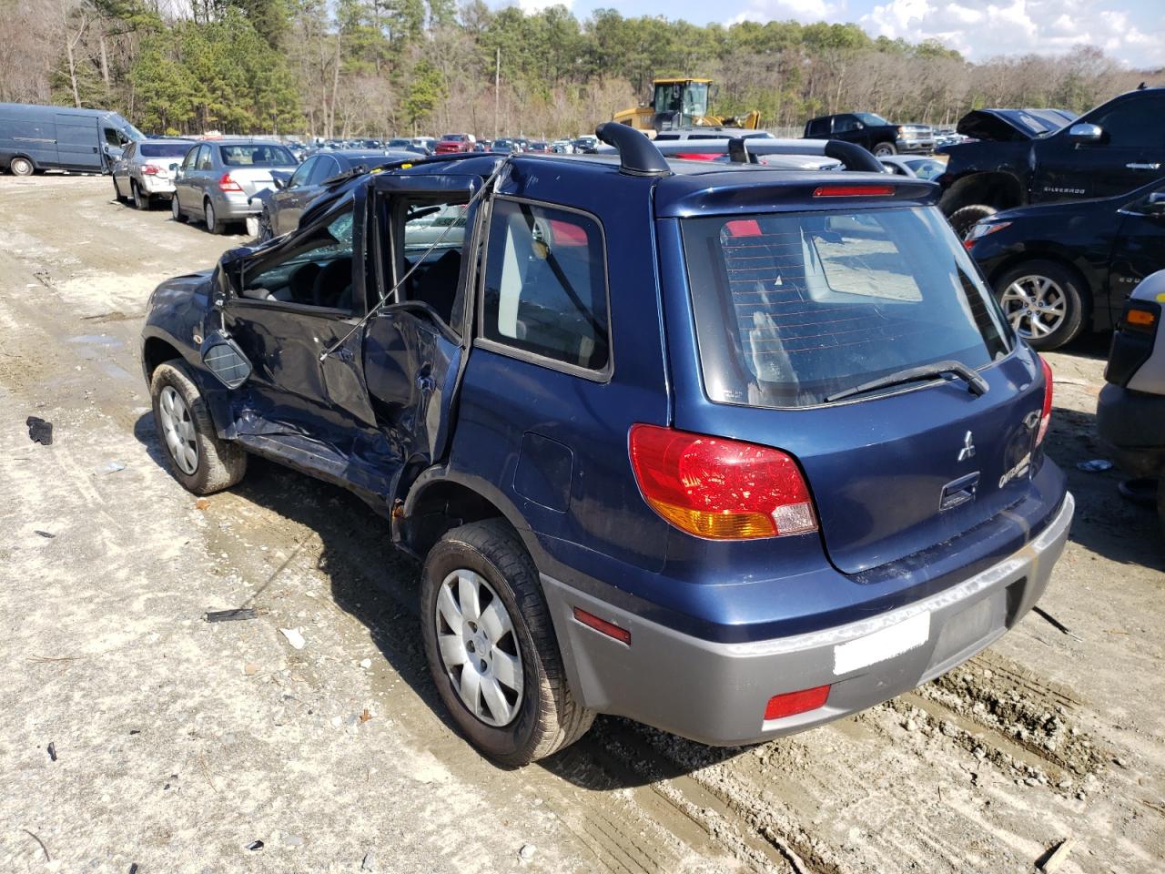 Photo 3 from auction – 2003 MITSUBISHI OUTLANDER with VIN JA4LZ31G03U120694
