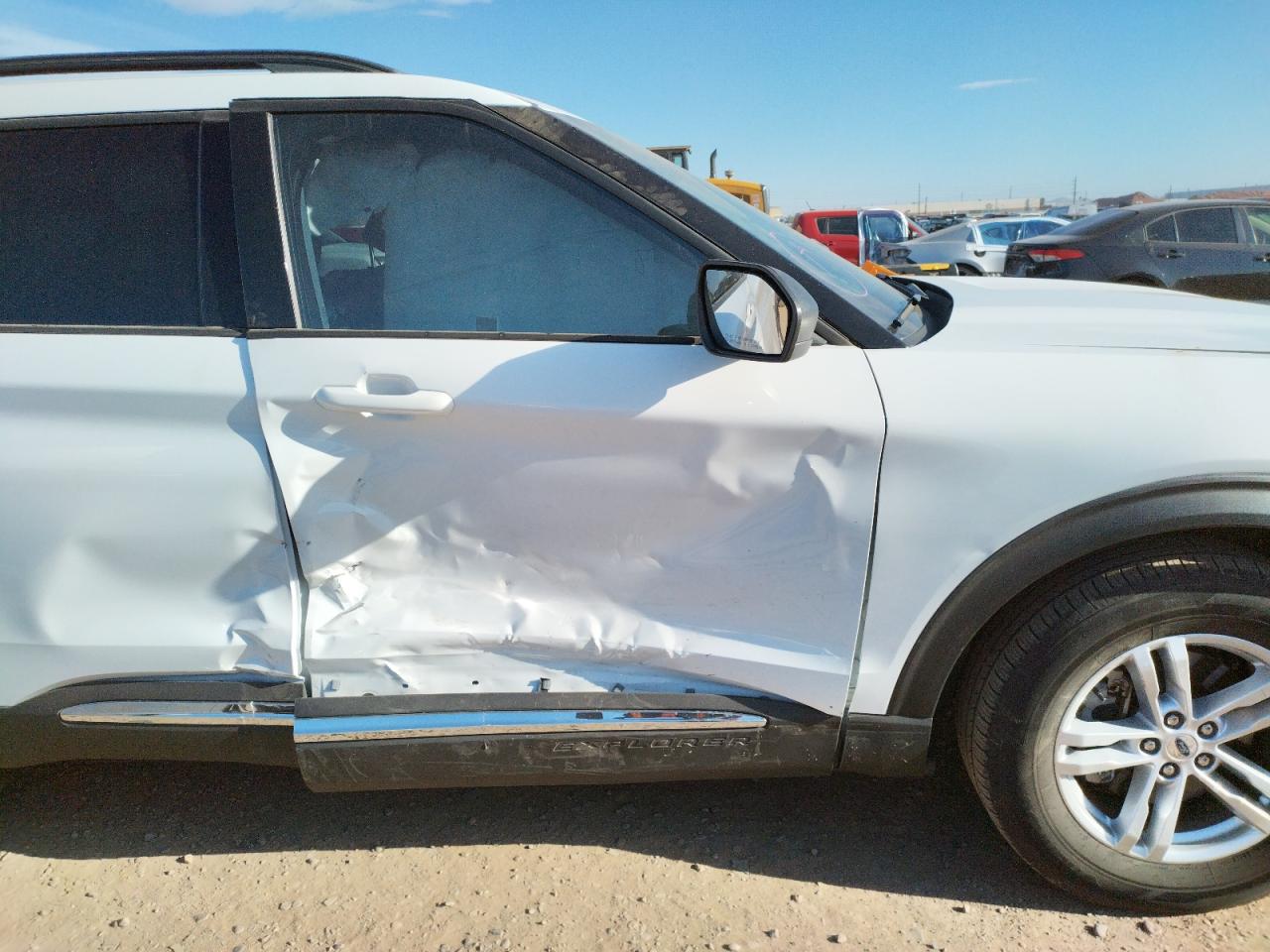 Photo 9 from auction – 2020 FORD EXPLORER X with VIN 1FMSK7DH6LGD06591