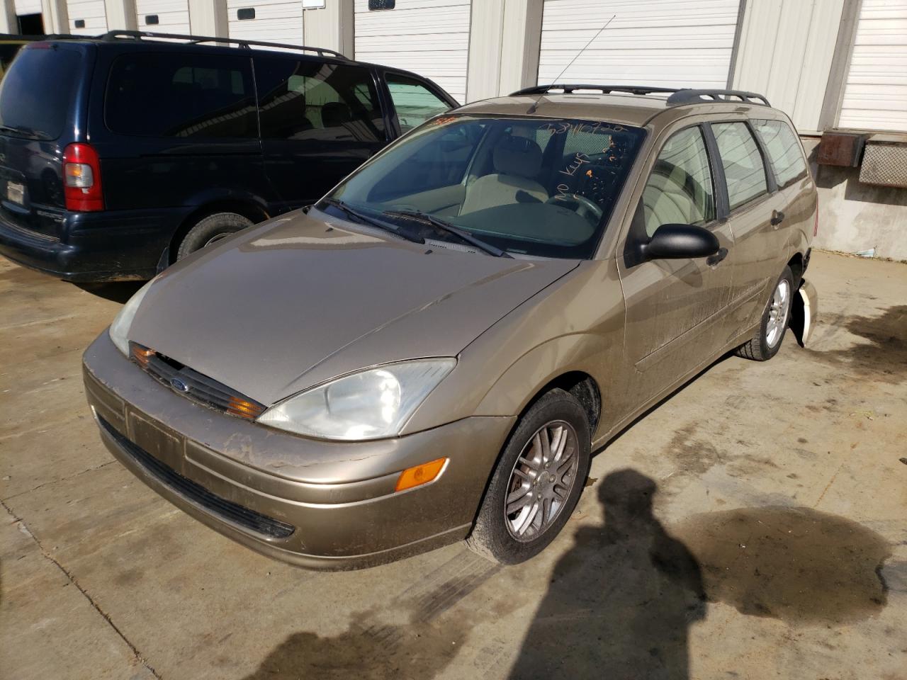 Photo 2 from auction – 2002 FORD FOCUS SE with VIN 1FAFP36302W238929