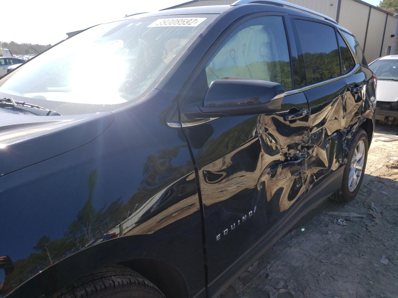 Photo 9 from auction – 2018 CHEVROLET EQUINOX LT with VIN 2GNAXTEX5J6305288