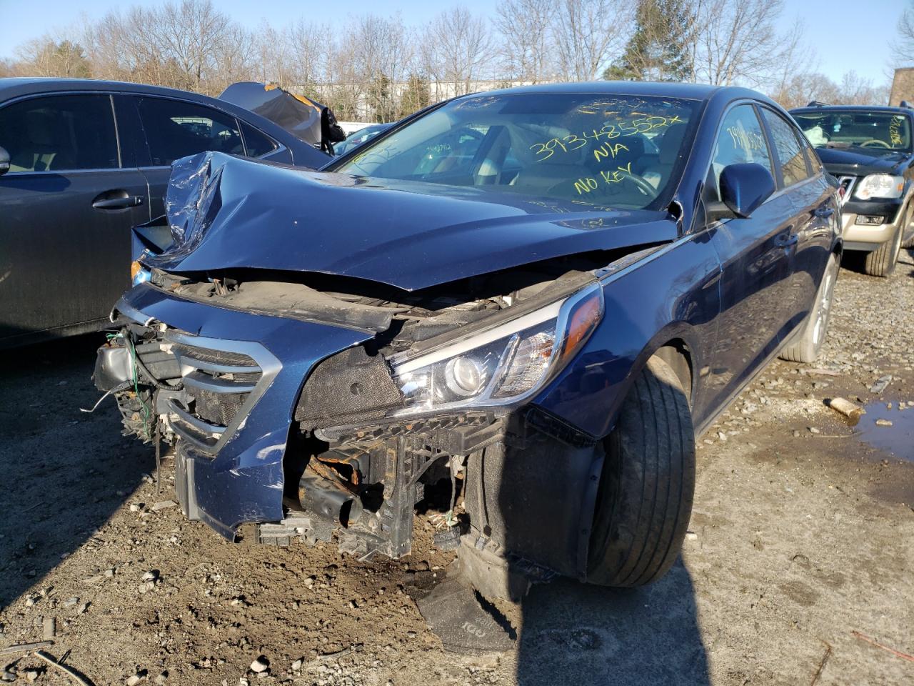 Photo 2 from auction – 2015 HYUNDAI SONATA SE with VIN 5NPE24AF2FH134983