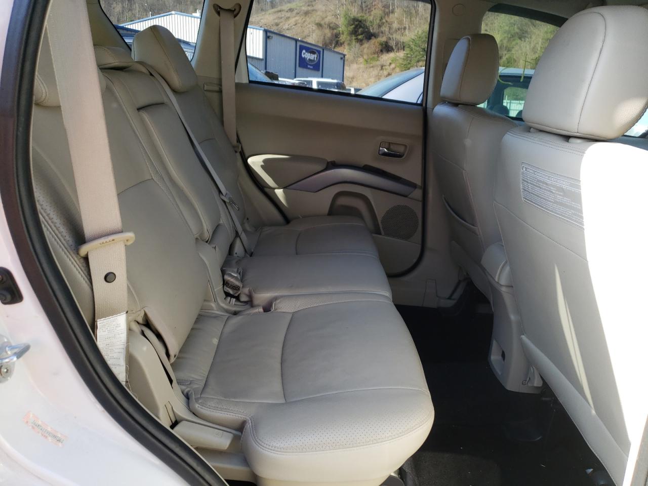 Photo 6 from auction – 2009 MITSUBISHI OUTLANDER with VIN JA4MT41X99Z007561