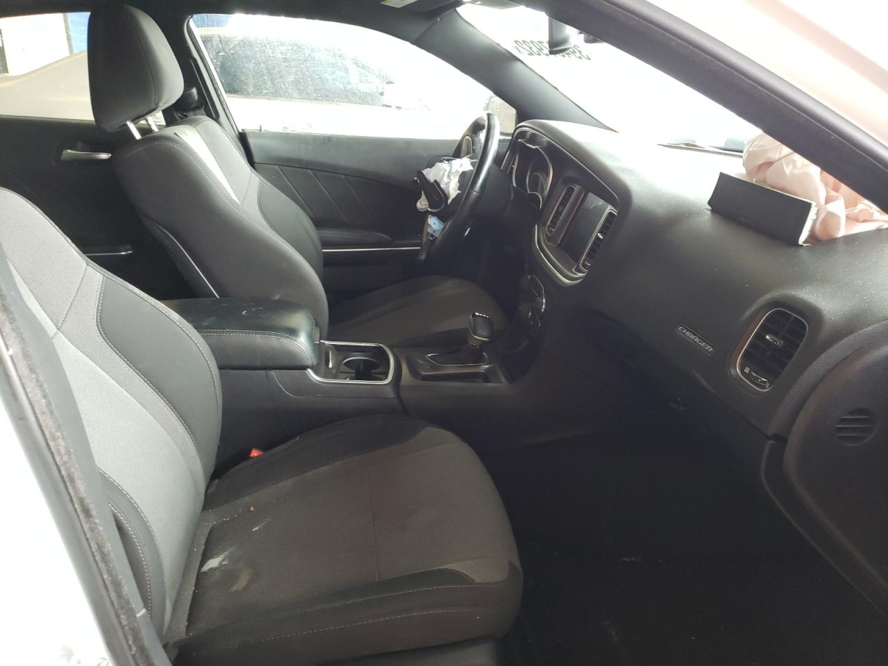 Photo 5 from auction – 2015 DODGE CHARGER SX with VIN 2C3CDXHG9FH907429