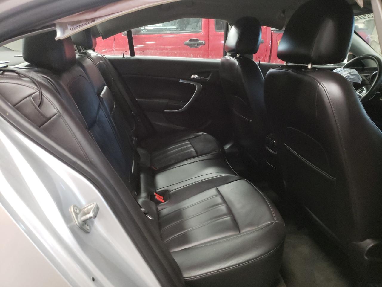 Photo 6 from auction – 2011 BUICK REGAL CXL with VIN 2G4GN5EC5B9214437
