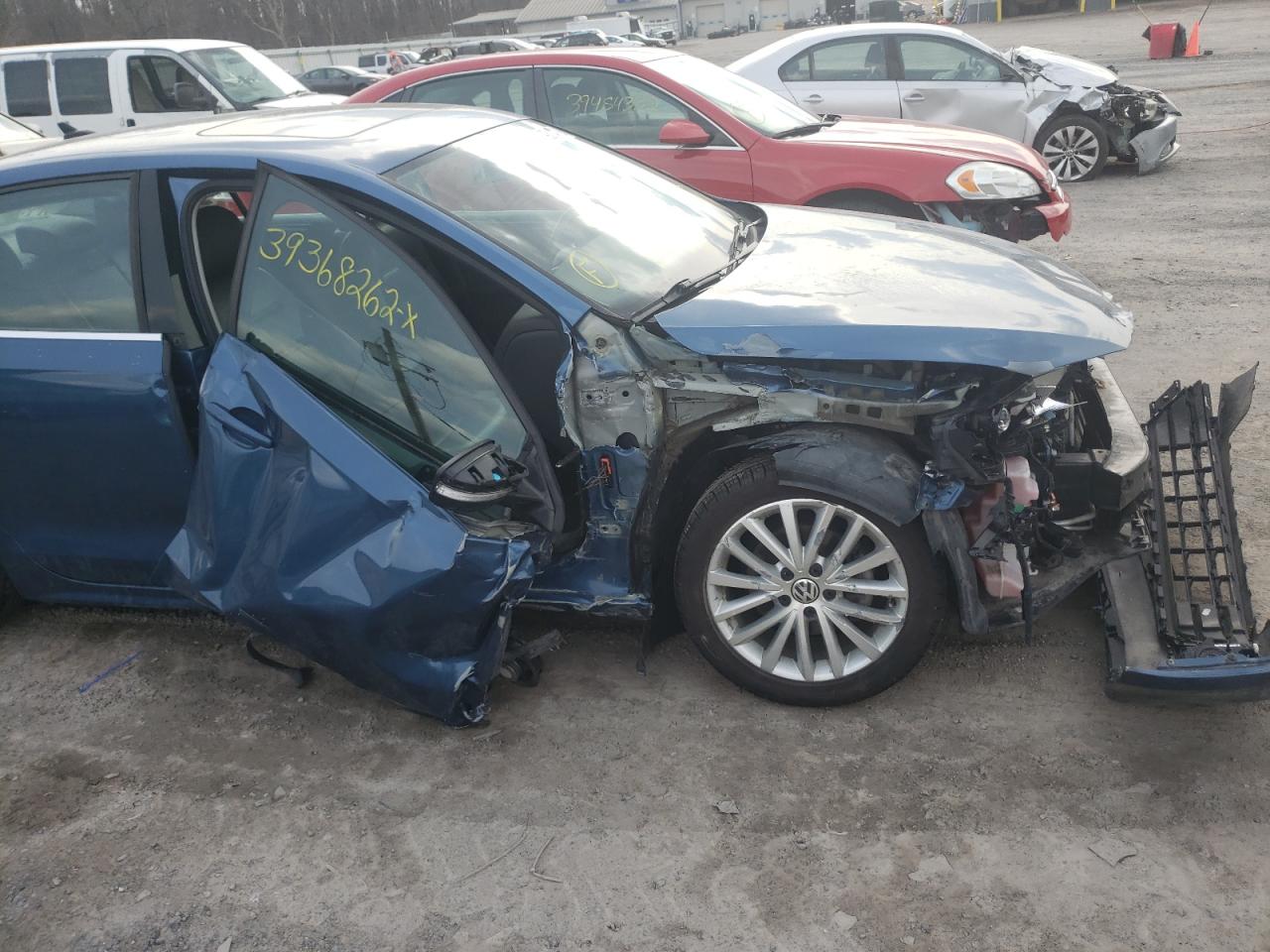 Photo 9 from auction – 2016 VOLKSWAGEN JETTA SEL with VIN 3VWL07AJ6GM358754