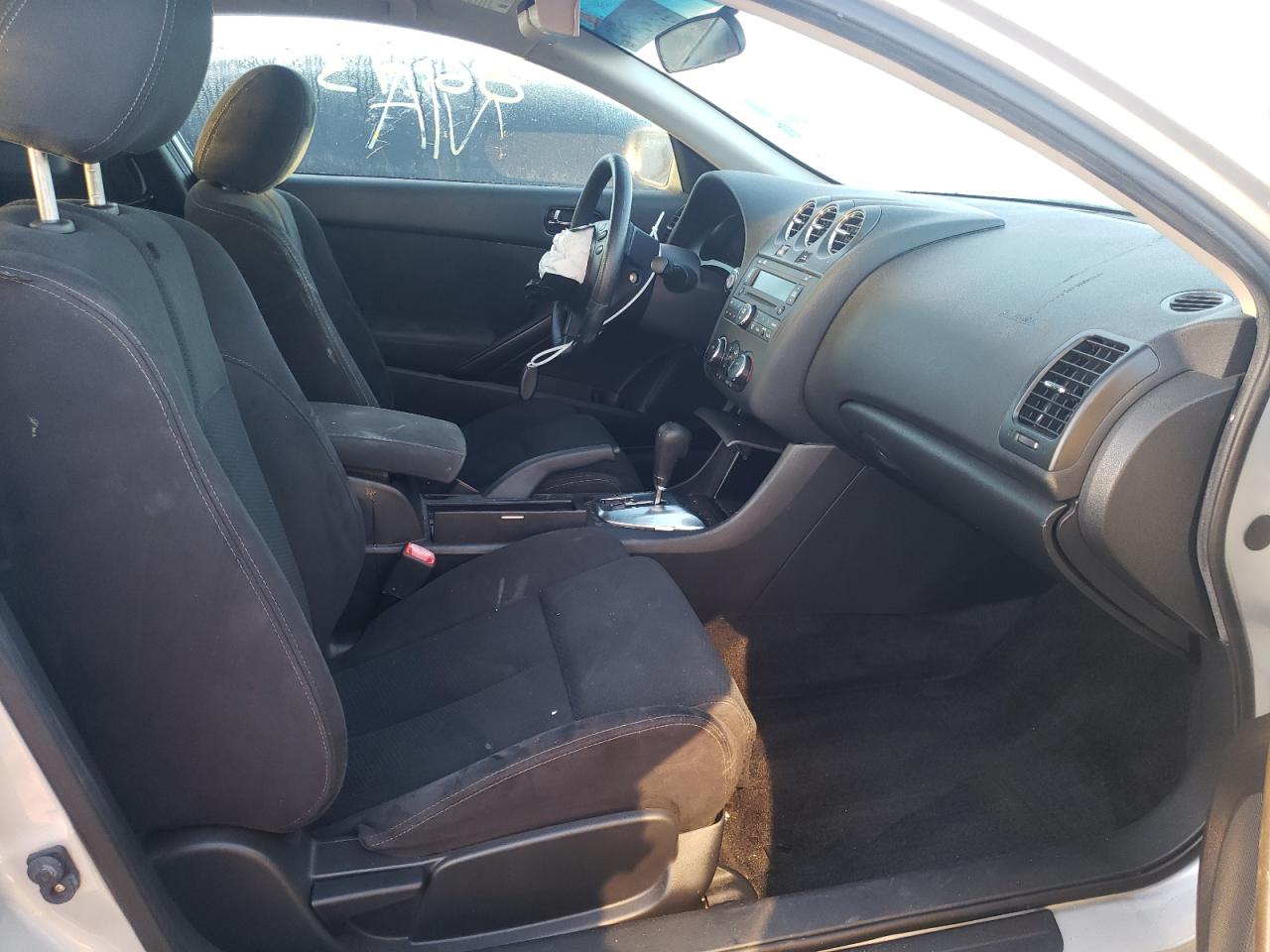 Photo 5 from auction – 2013 NISSAN ALTIMA S with VIN 1N4AL2EP6DC161153