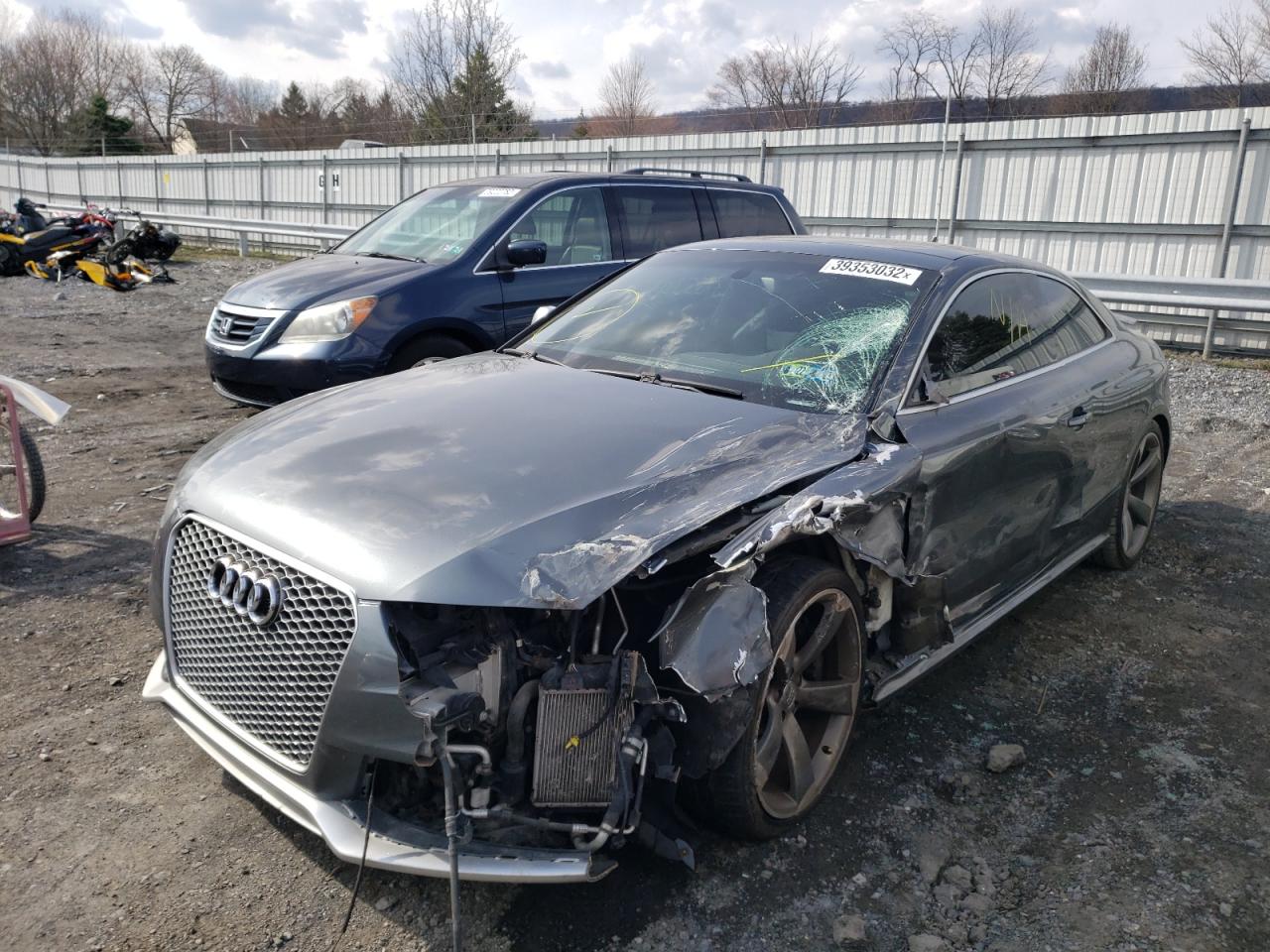 Photo 2 from auction – 2013 AUDI RS5 with VIN WUAC6AFRXDA902679