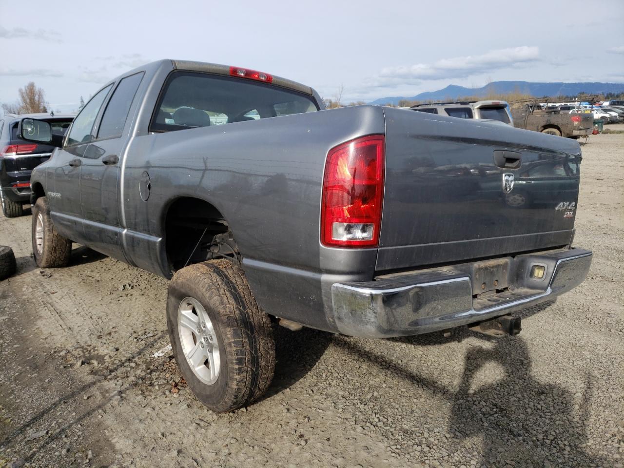 Photo 3 from auction – 2005 DODGE RAM 1500 S with VIN 1D7HU18D85S105293