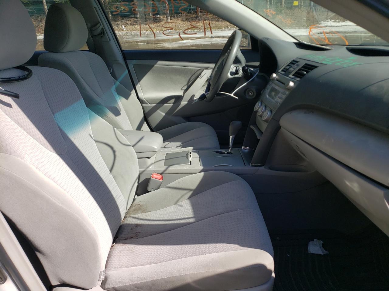 Photo 5 from auction – 2011 TOYOTA CAMRY BASE with VIN 4T4BF3EK0BR206676
