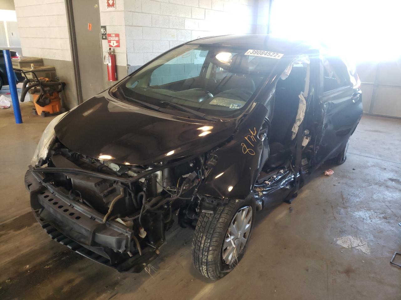 Photo 2 from auction – 2016 NISSAN VERSA NOTE with VIN 3N1CE2CP0GL371663