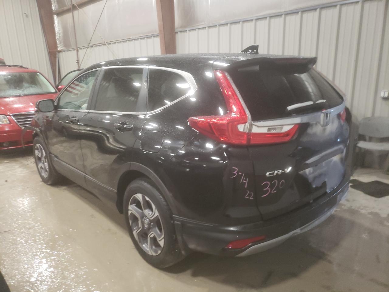 Photo 3 from auction – 2018 HONDA CR-V EXL with VIN 7FARW2H89JE082572