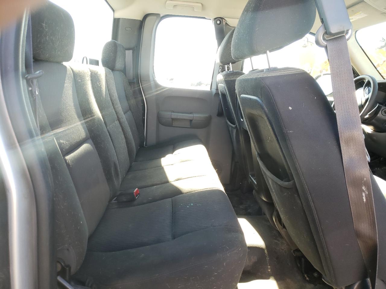 Photo 6 from auction – 2012 CHEVROLET SILVERADO with VIN 1GCRKPEA3CZ345440