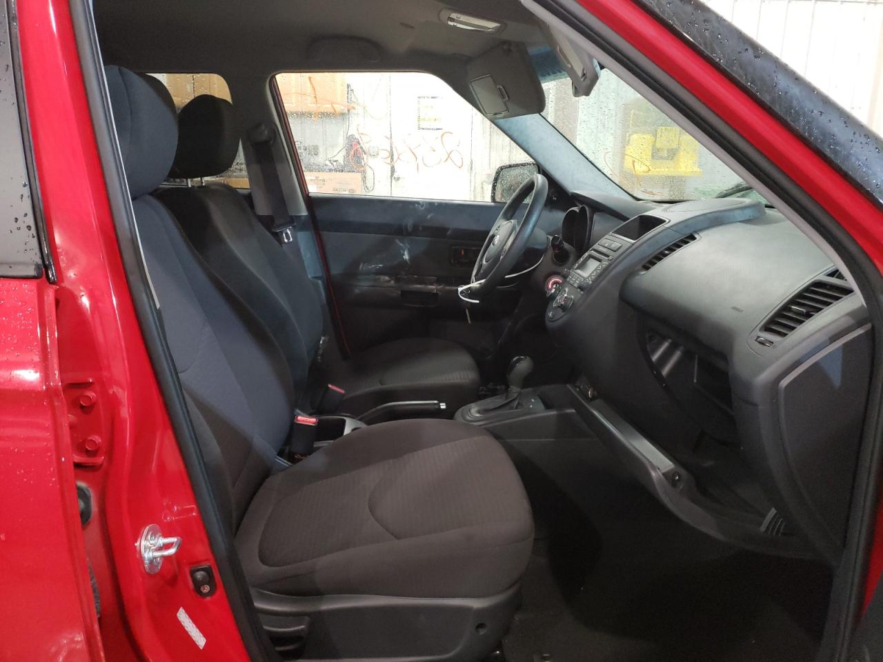 Photo 5 from auction – 2013 KIA SOUL with VIN KNDJT2A58D7610145