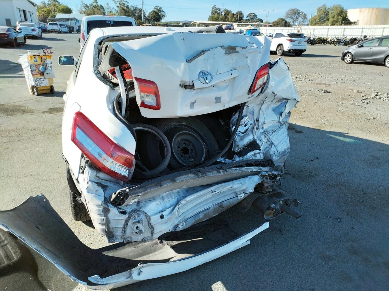 Photo 9 from auction – 2010 TOYOTA CAMRY BASE with VIN 4T1BF3EK5AU527900