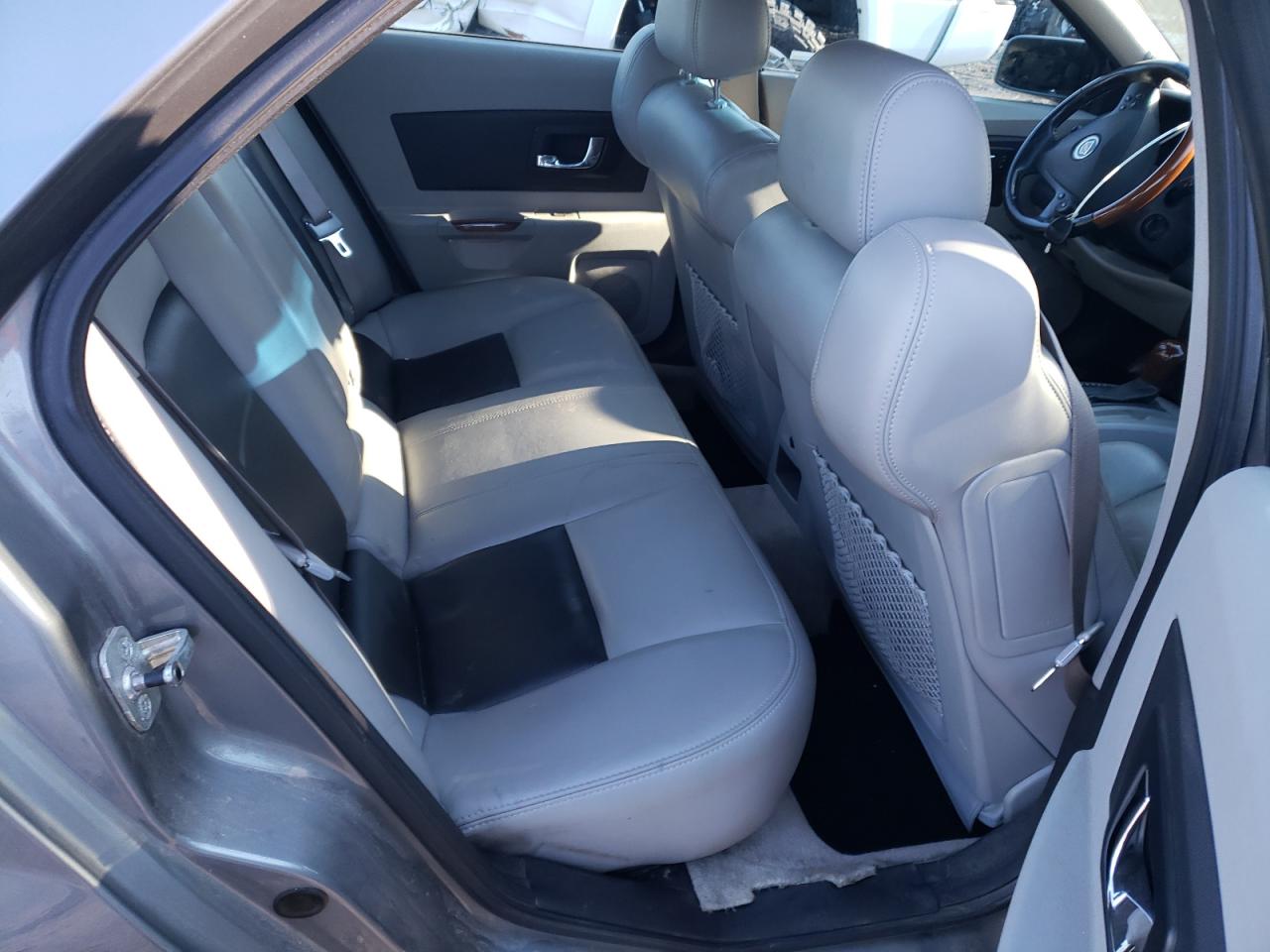 Photo 6 from auction – 2004 CADILLAC CTS with VIN 1G6DM577340108269