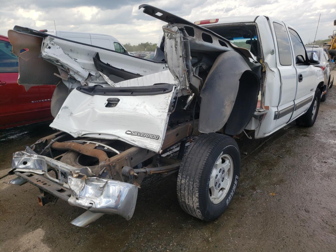 Photo 4 from auction – 2000 CHEVROLET SILVERADO with VIN 2GCEC19T5Y1407523