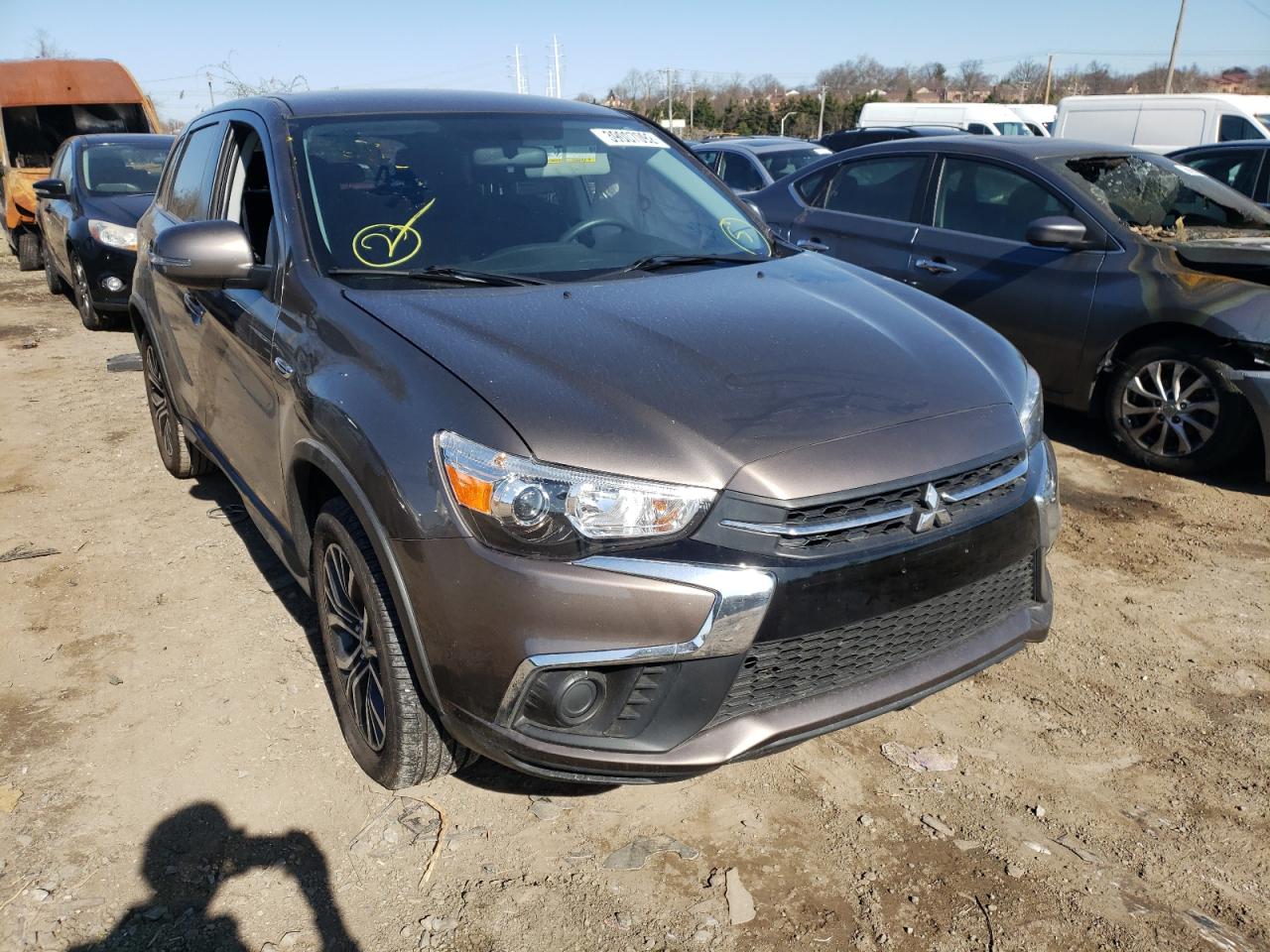 MITSUBISHI OUTLANDER 2019 with VIN JA4AP3AU2KU028567 - Photo from auction