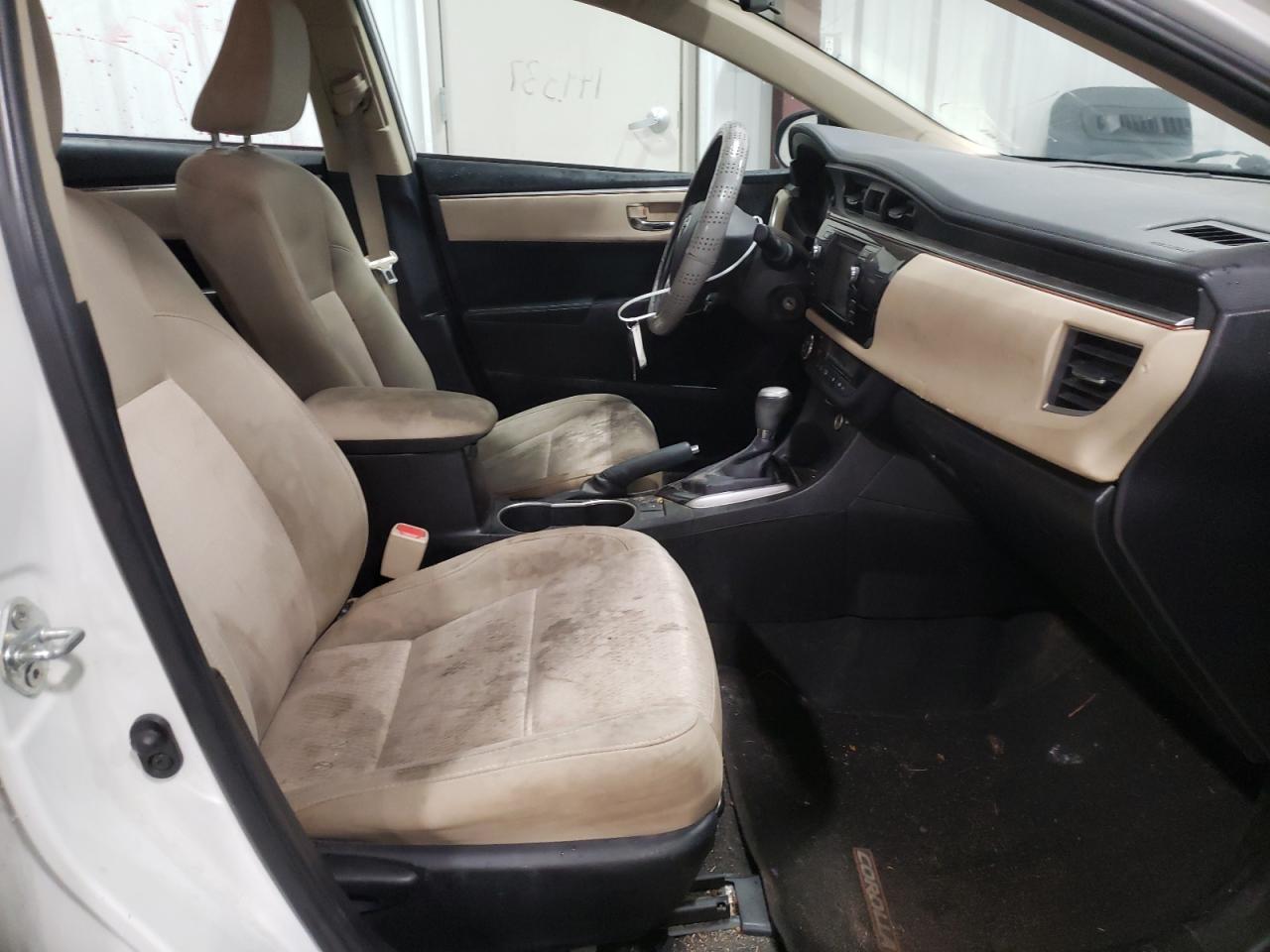 Photo 5 from auction – 2014 TOYOTA COROLLA EC with VIN 5YFBPRHE6EP038743