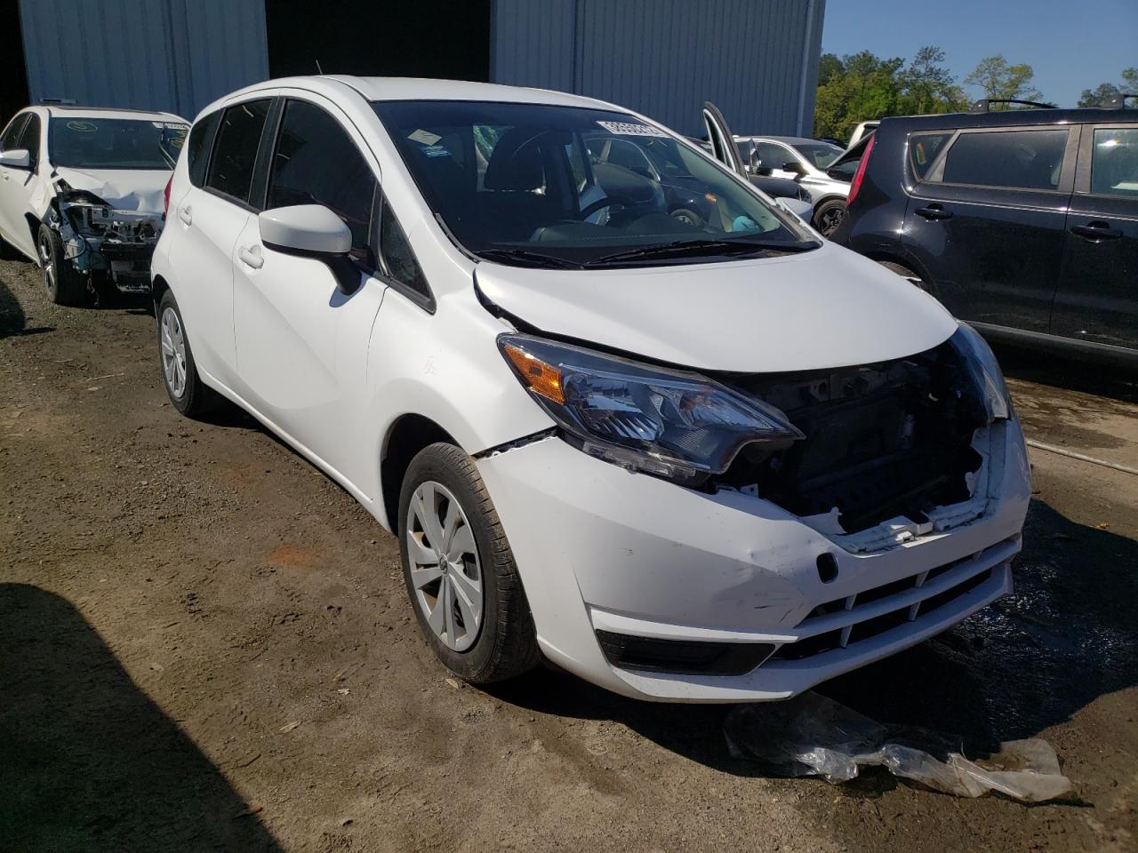 NISSAN VERSA NOTE 2017 with VIN 3N1CE2CP3HL363543 - Photo from auction