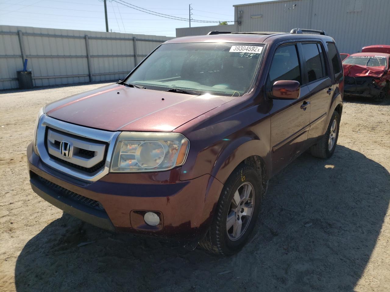 Photo 2 from auction – 2011 HONDA PILOT EXL with VIN 5FNYF3H55BB029288