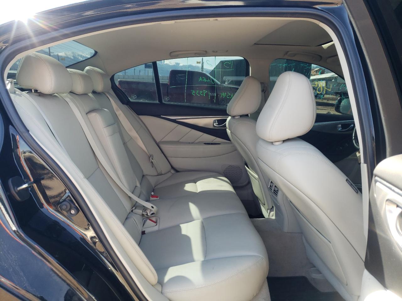 Photo 6 from auction – 2017 INFINITI Q50 PREMIU with VIN JN1EV7AR8HM835171