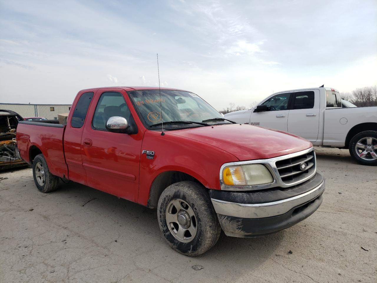 FORD F150 2001 with VIN 1FTRX17L01NB86197 - Photo from auction