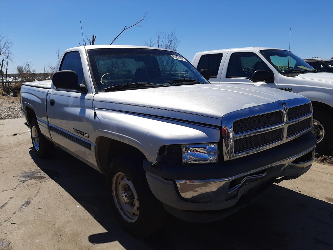 DODGE RAM 1500 2001 с VIN 1B7HC16X01S334085 - Фото с аукциона