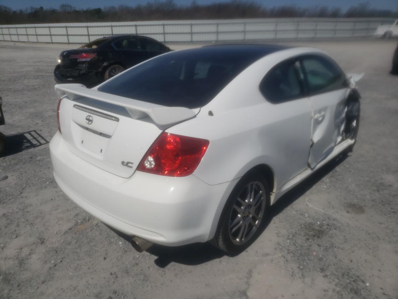 Photo 4 from auction – 2006 TOYOTA SCION with VIN JTKDE167360115822