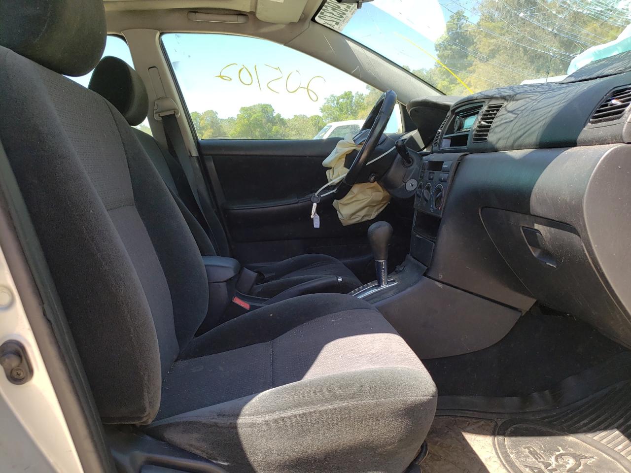 Photo 5 from auction – 2003 TOYOTA COROLLA CE with VIN 1NXBR32E93Z030907