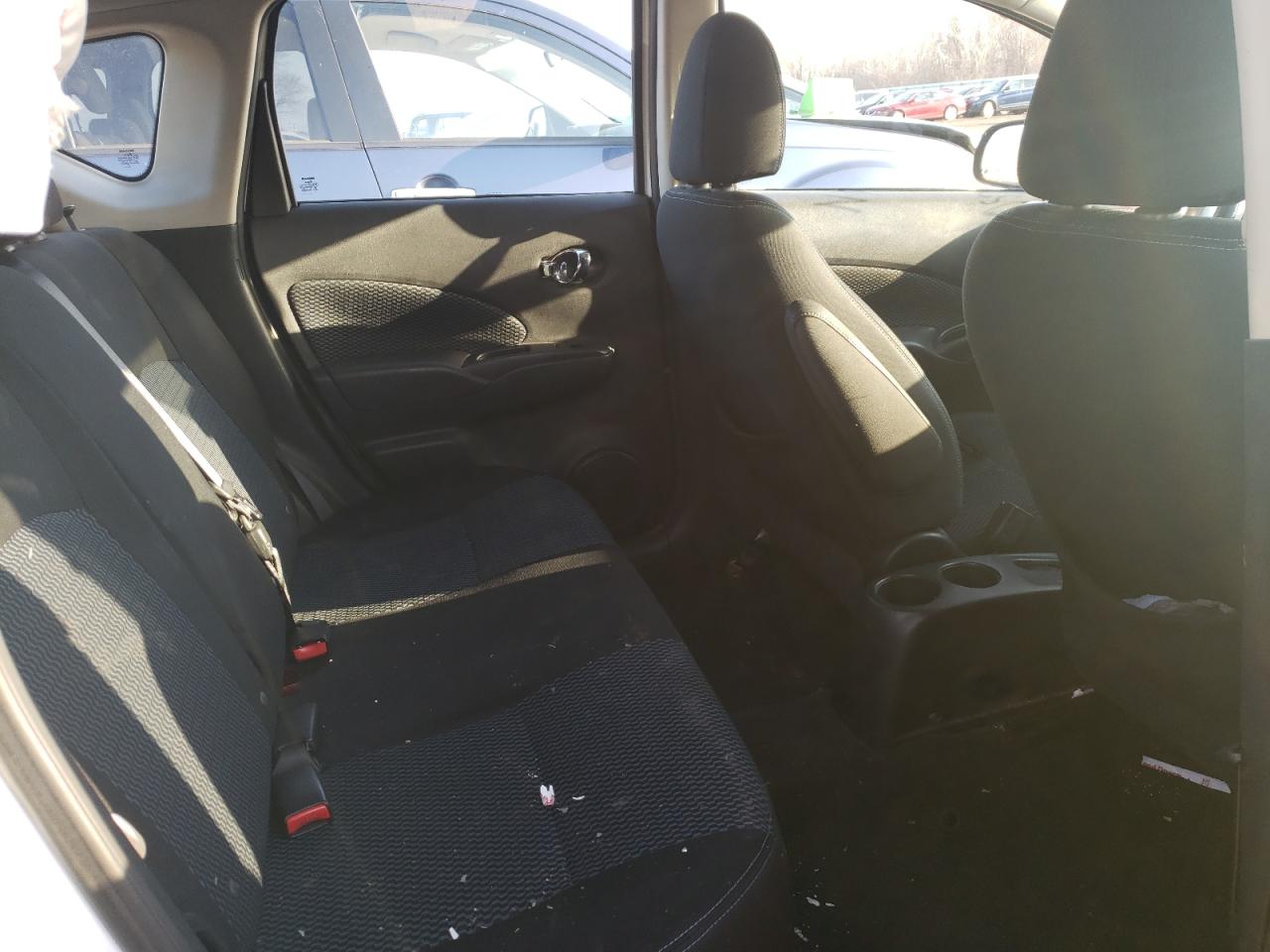 Photo 6 from auction – 2014 NISSAN VERSA NOTE with VIN 3N1CE2CP5EL388052