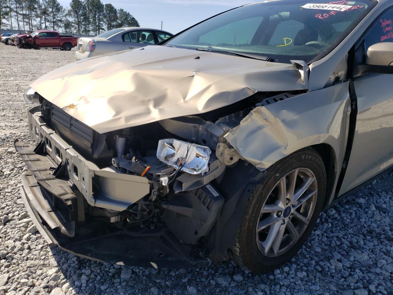 Photo 9 from auction – 2016 FORD FOCUS SE with VIN 1FADP3F22GL304601