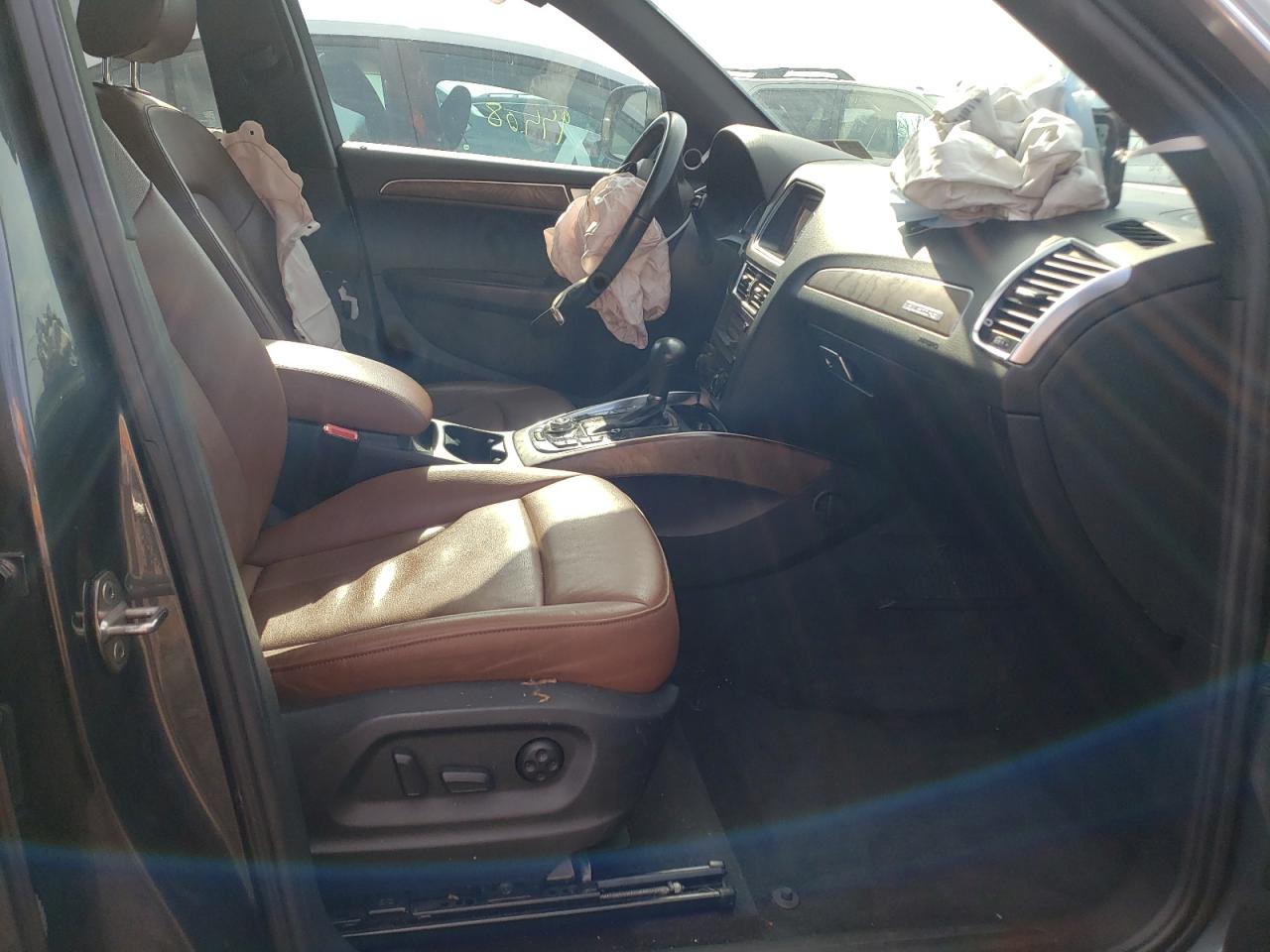 Photo 5 from auction – 2012 AUDI Q5 PREMIUM with VIN WA1DKAFP0CA120556