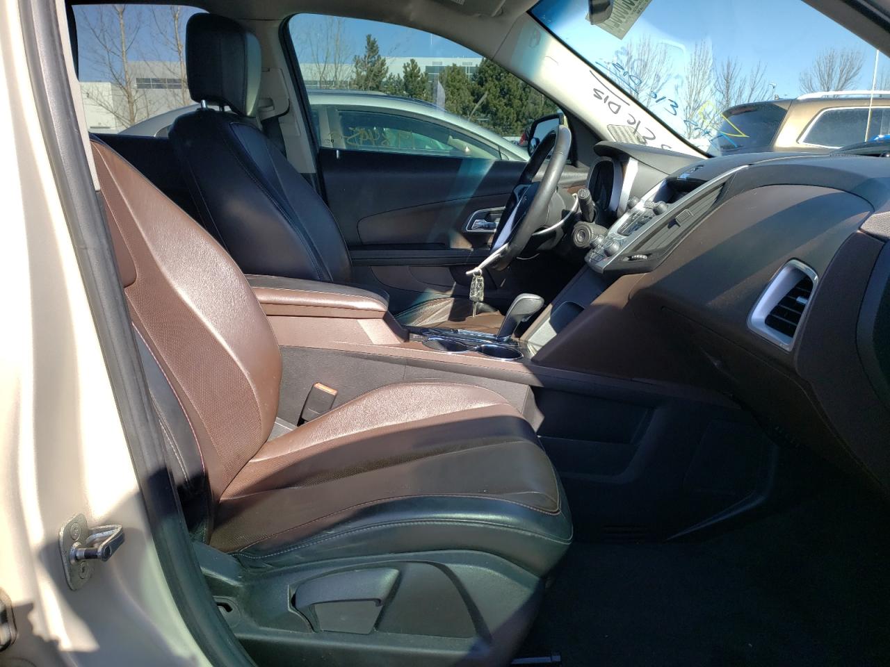 Photo 5 from auction – 2010 CHEVROLET EQUINOX LT with VIN 2CNFLNEW6A6242419