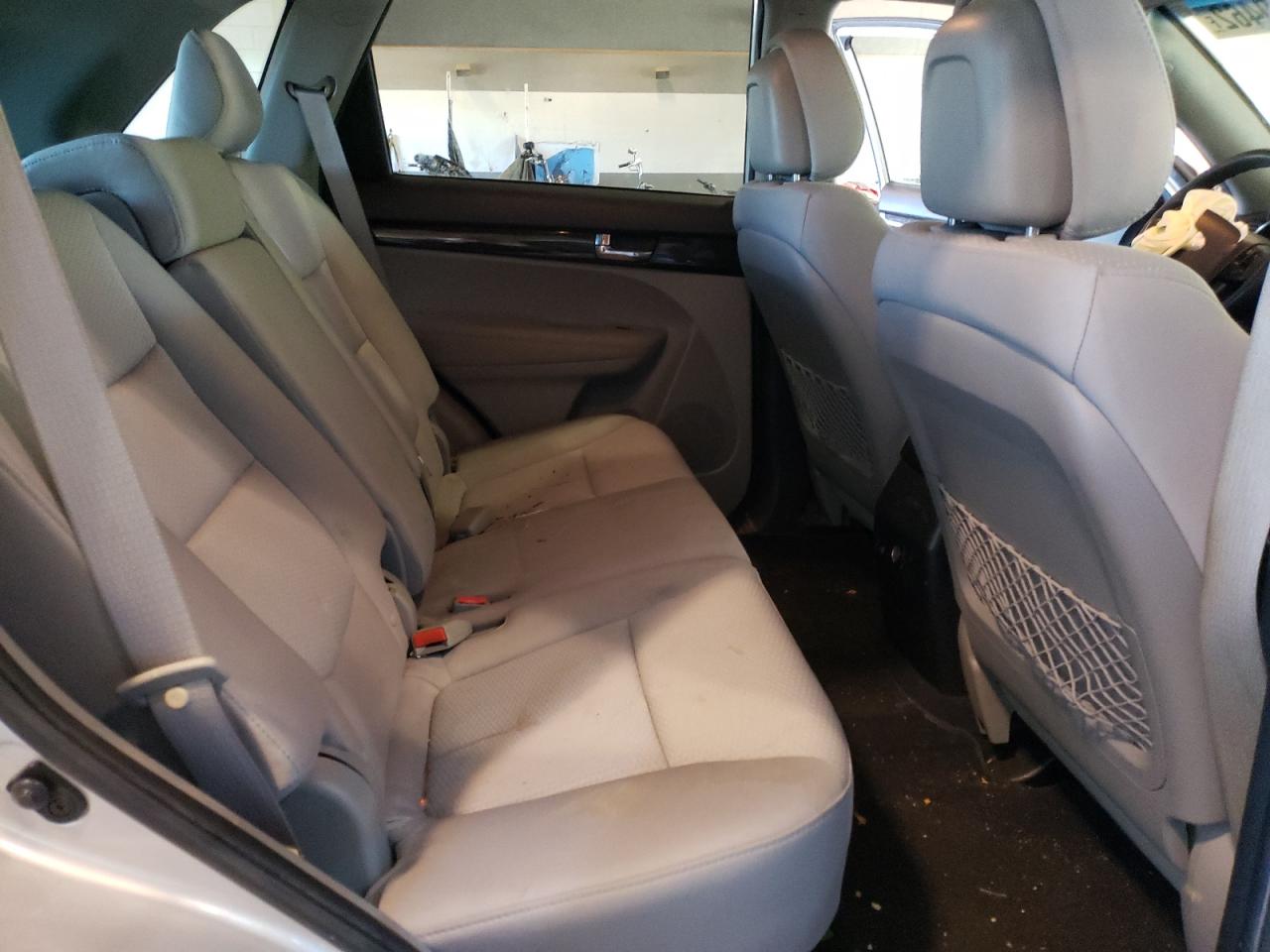 Foto 6 de la subasta – 2012 KIA SORENTO BA con VIN 5XYKT3A67CG293642