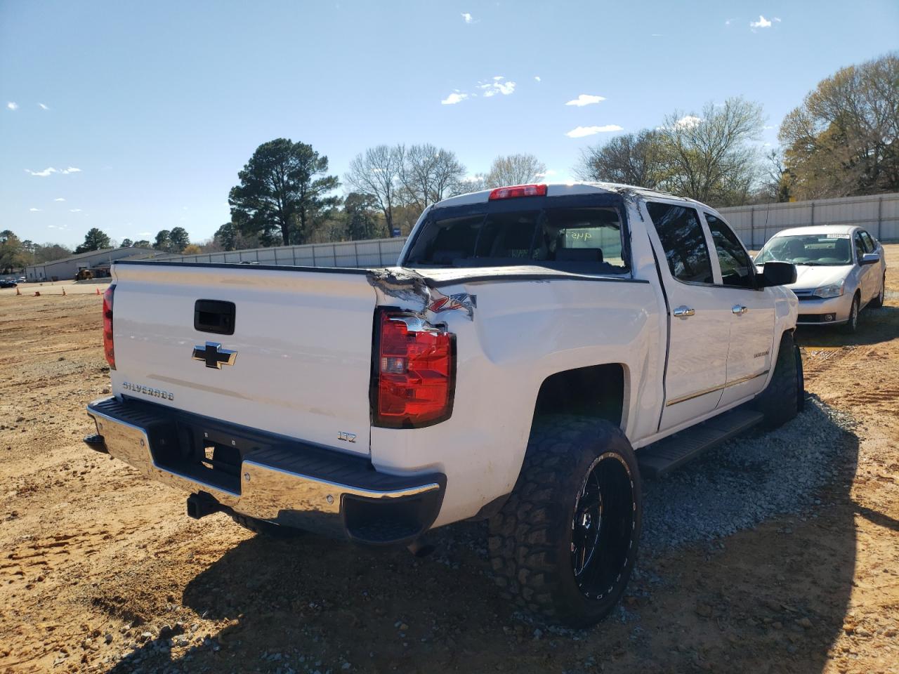 Zdjęcie 4 z aukcji – 2015 CHEVROLET SILVERADO z VIN 3GCUKSECXFG449457
