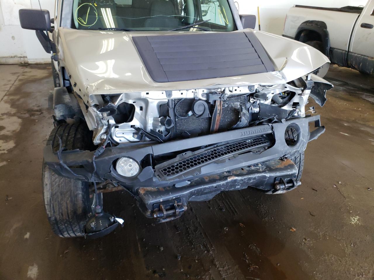 Photo 9 from auction – 2007 HUMMER H3 with VIN 5GTDN13E478229947