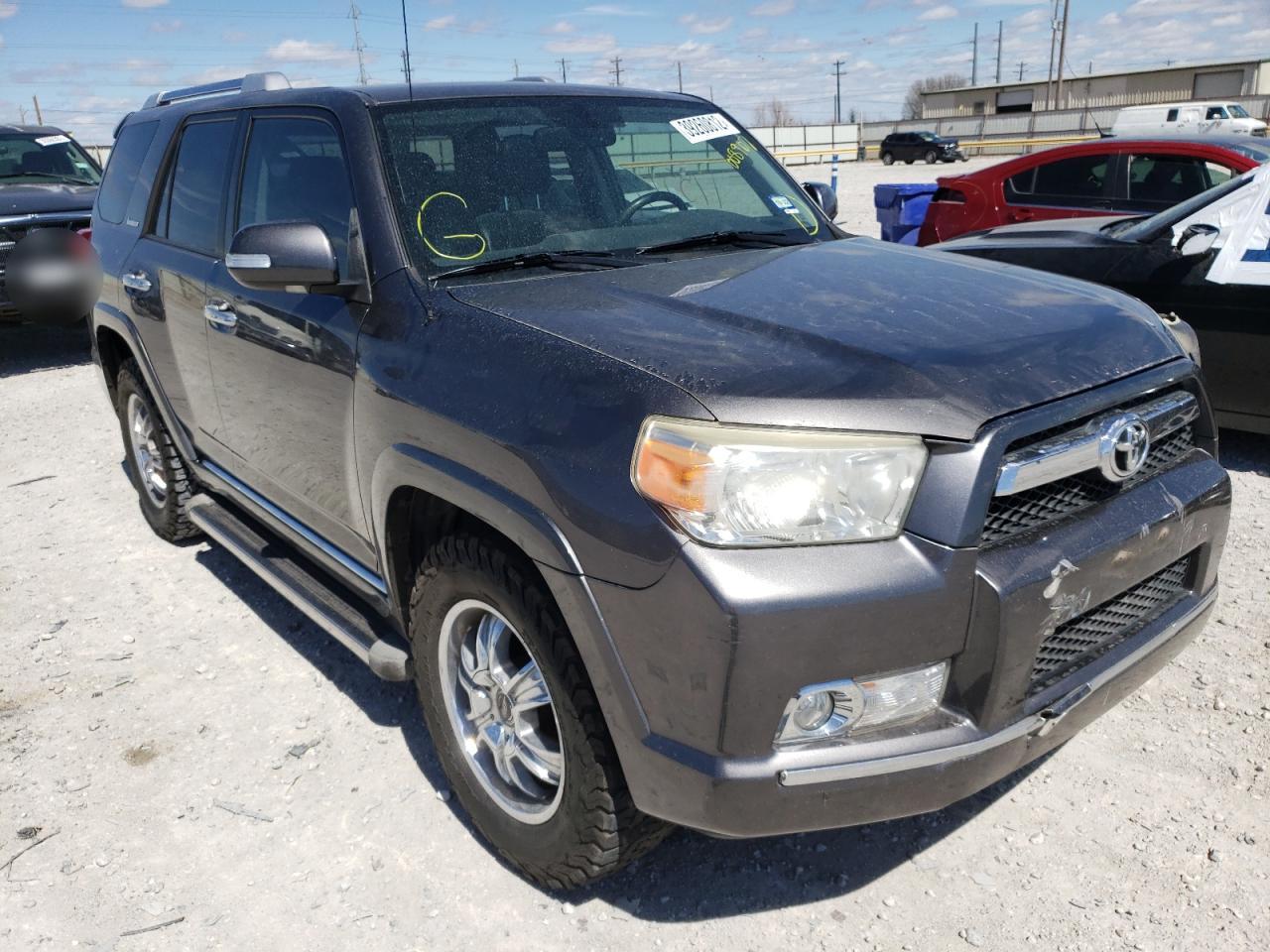 TOYOTA 4RUNNER SR 2010 with VIN JTEZU5JR3A5008907 - Photo from auction